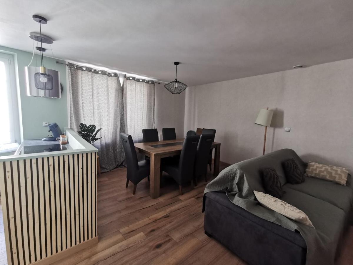Maisondeville_Le_Cent_Un Angoulême Esterno foto