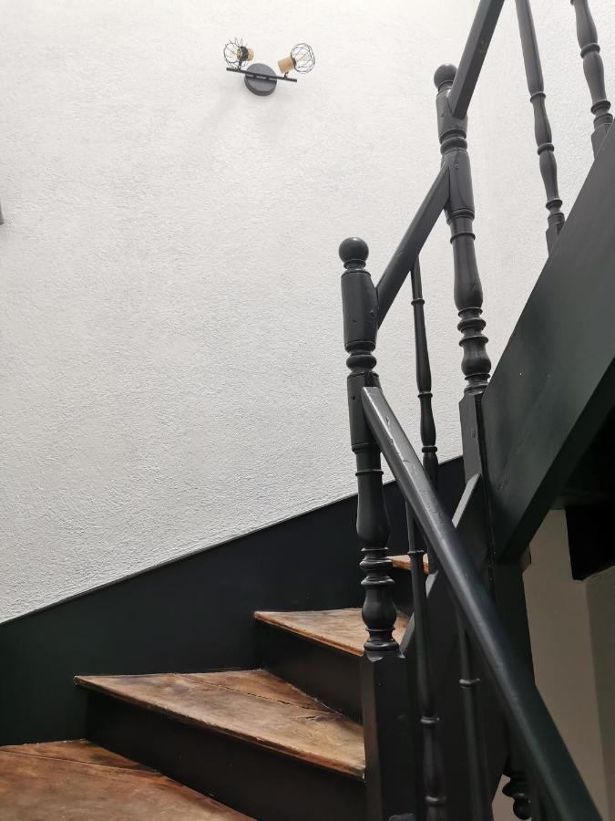 Maisondeville_Le_Cent_Un Angoulême Esterno foto