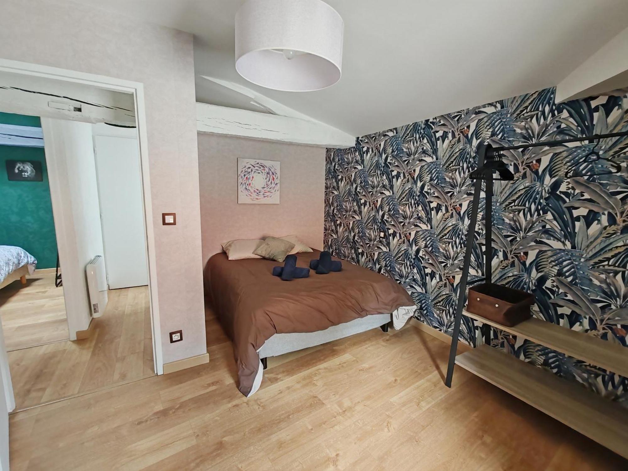 Maisondeville_Le_Cent_Un Angoulême Esterno foto